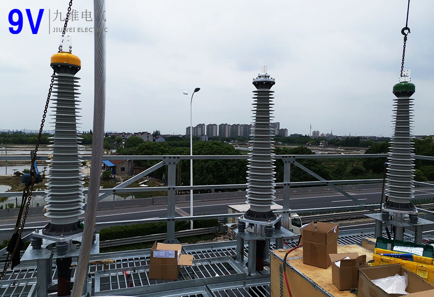 Termination with composite insulator